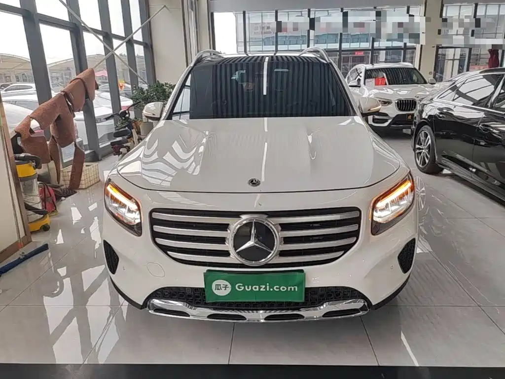 Mercedes-Benz GLB 2024