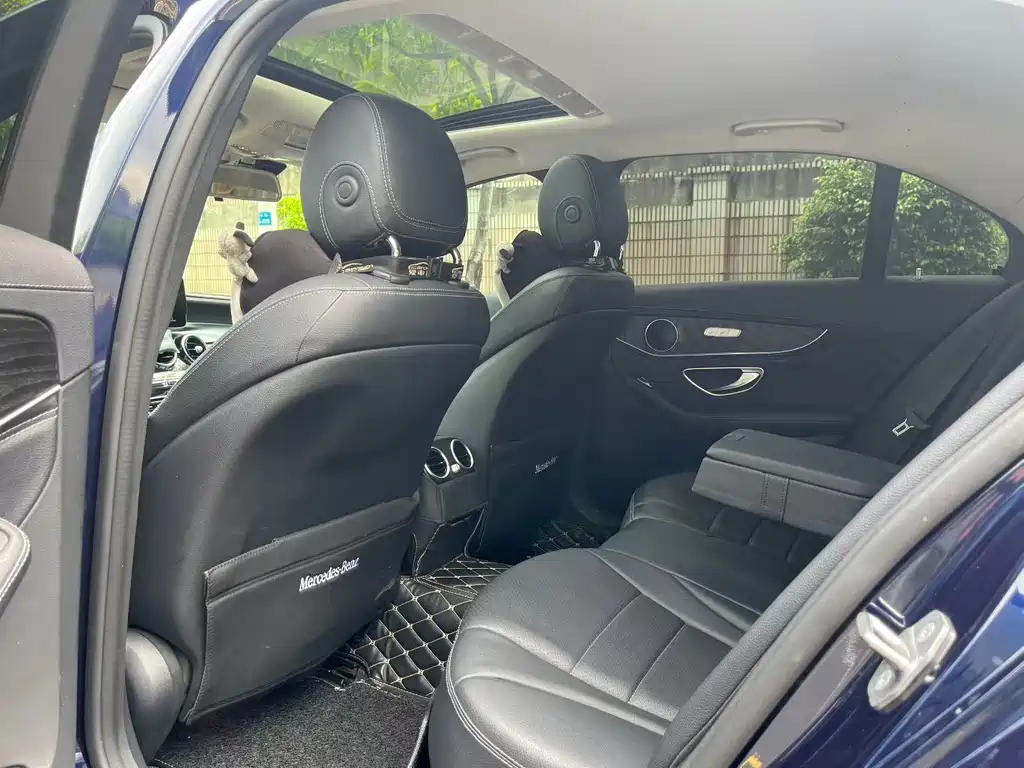 Mercedes-Benz C-Class 2018