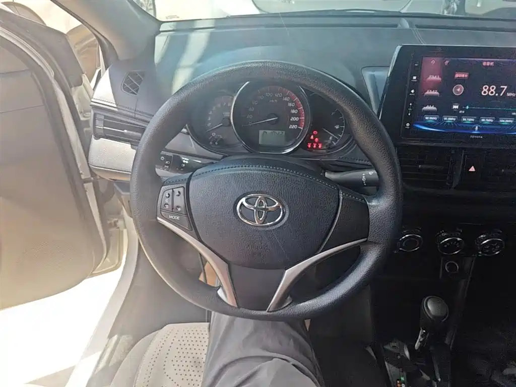 Toyota Vios 2020 — фото 11