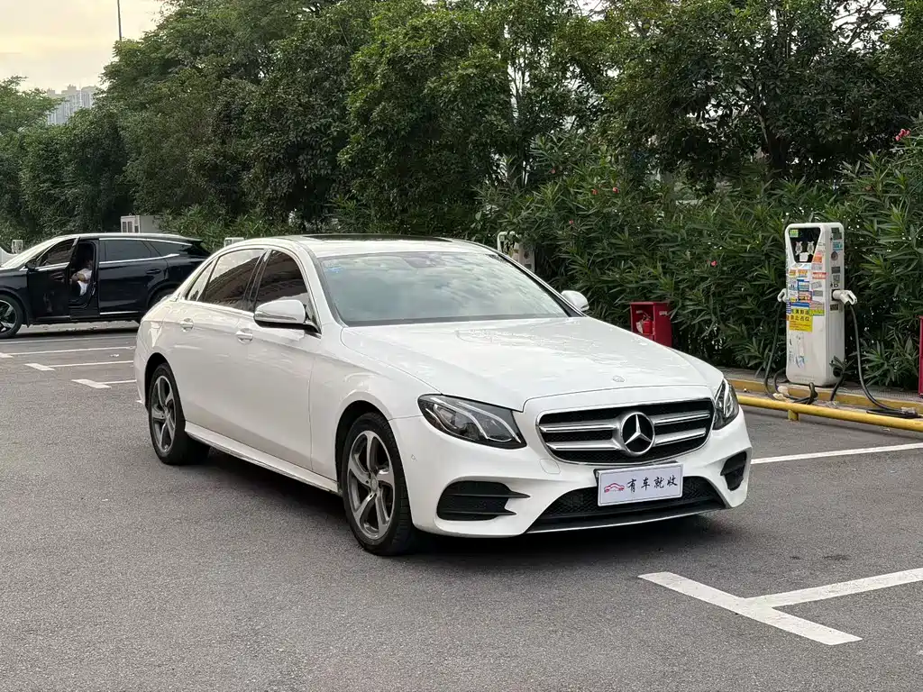 Mercedes-Benz E-Class 2016 — фото 3