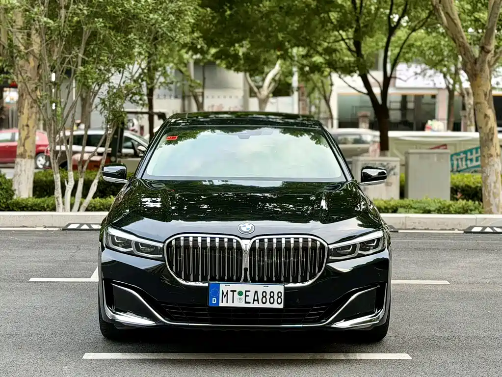 BMW 7 Series 2020 — фото 2
