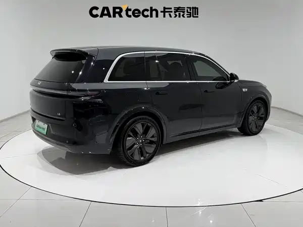 Li Auto L8 2025