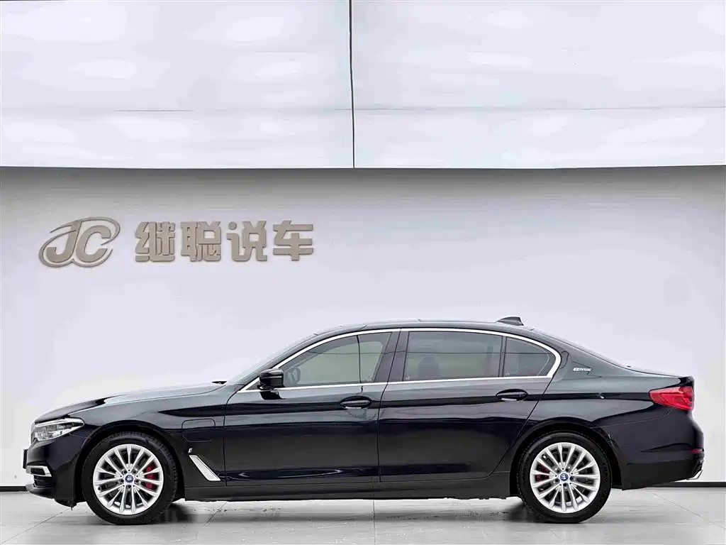 BMW 5 Series New Energy 2019