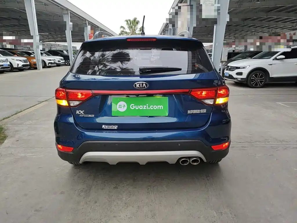 Kia KX Cross 2017 — фото 6