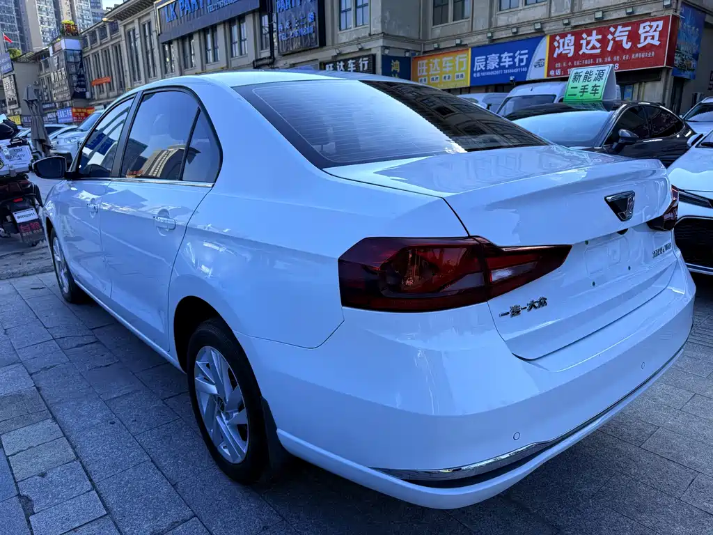 Jetta VA3 2021