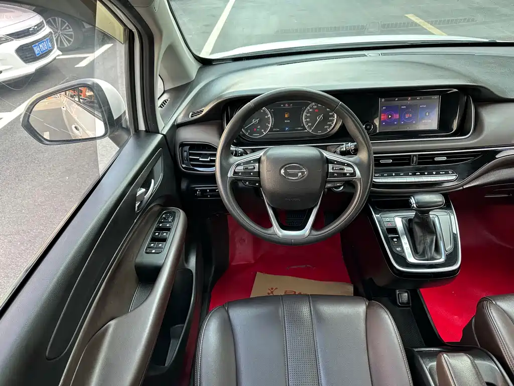 GAC Motor Trumpchi M6 2020 — фото 17