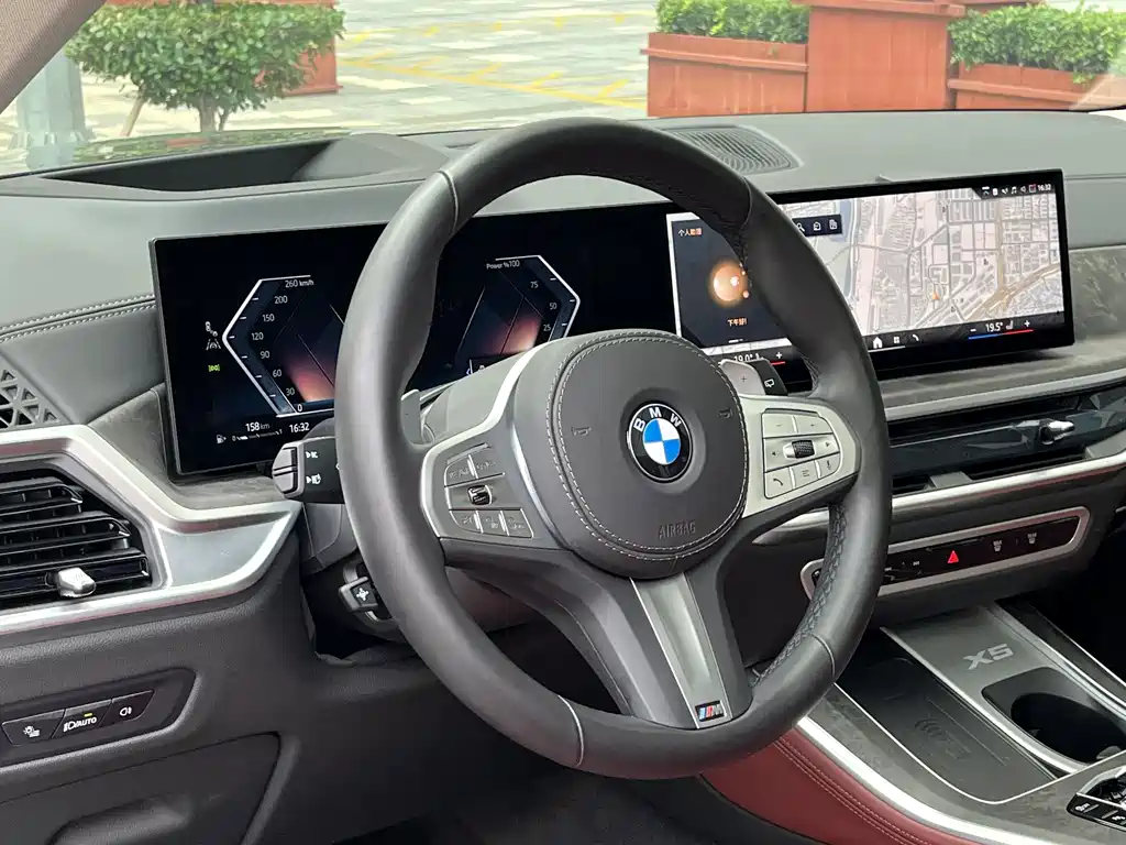 BMW X5 2025 — фото 17