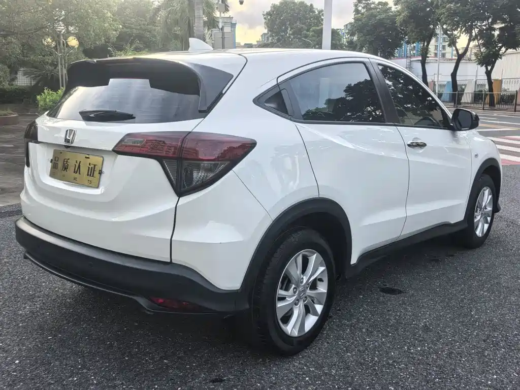 Honda Vezel 2019 — фото 9