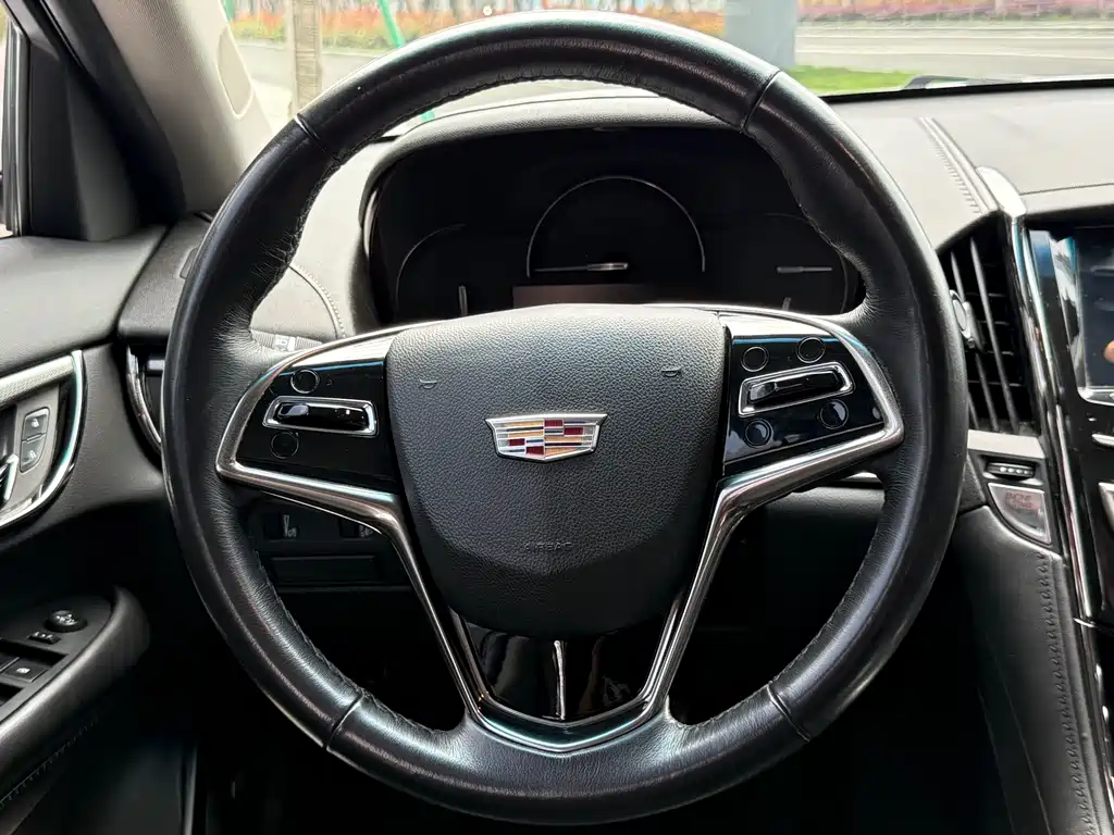Cadillac ATS-L 2019 — фото 11