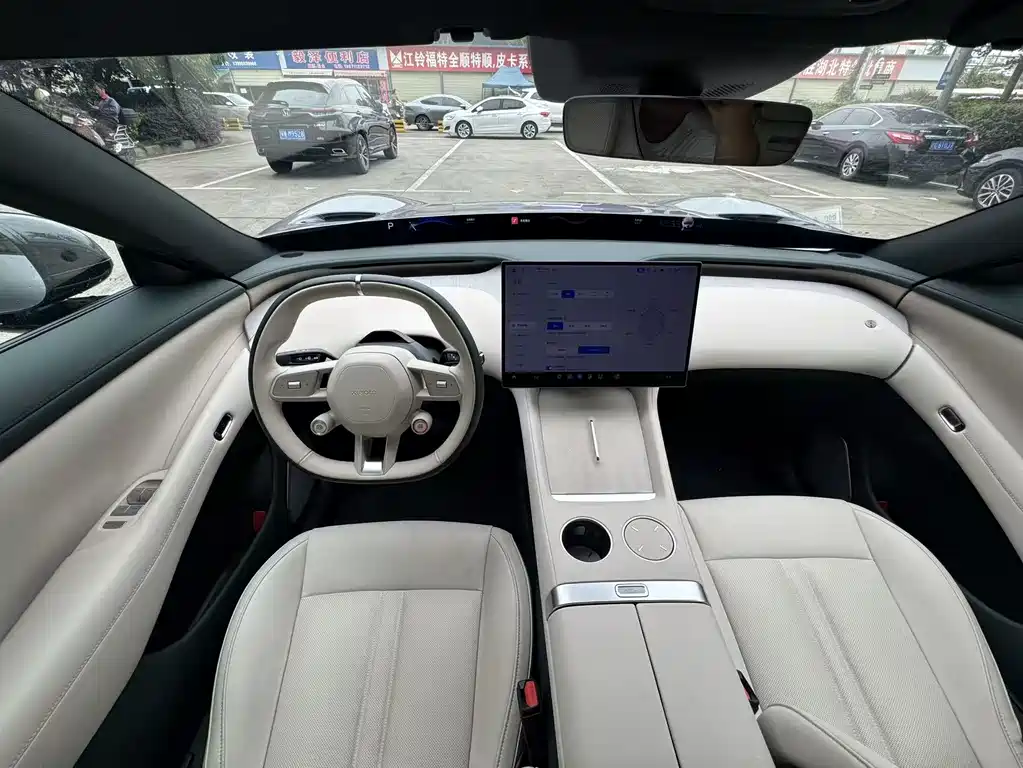 Xiaomi YU7 2025 — фото 10