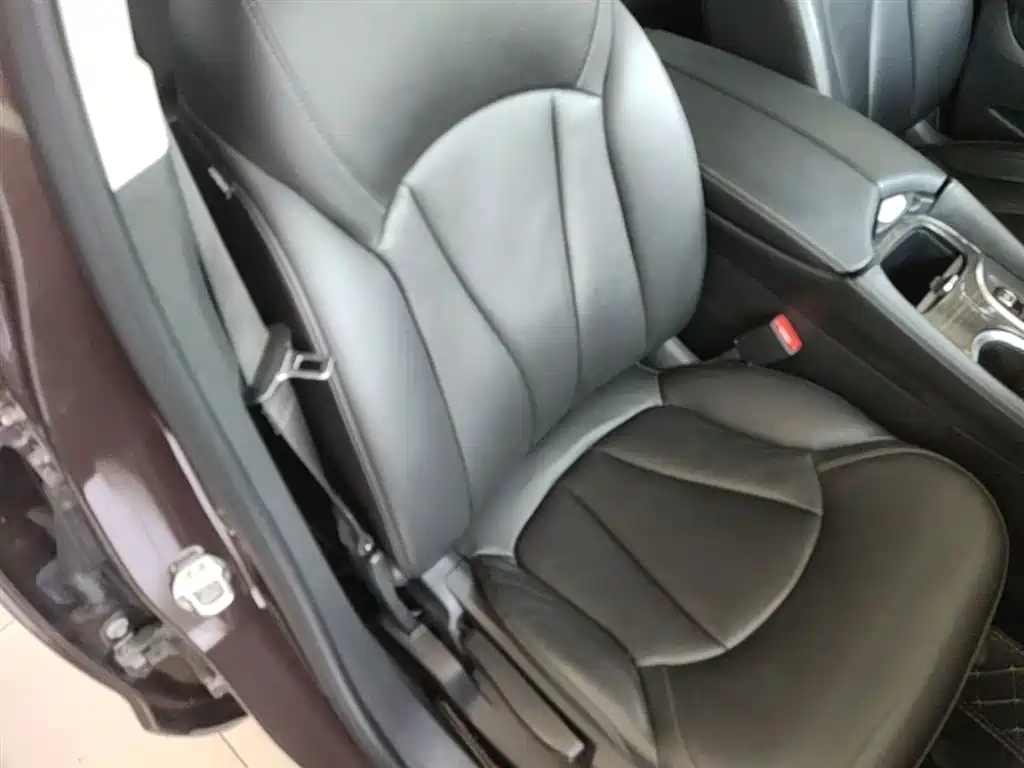 Buick Envision Plus 2020 — фото 25