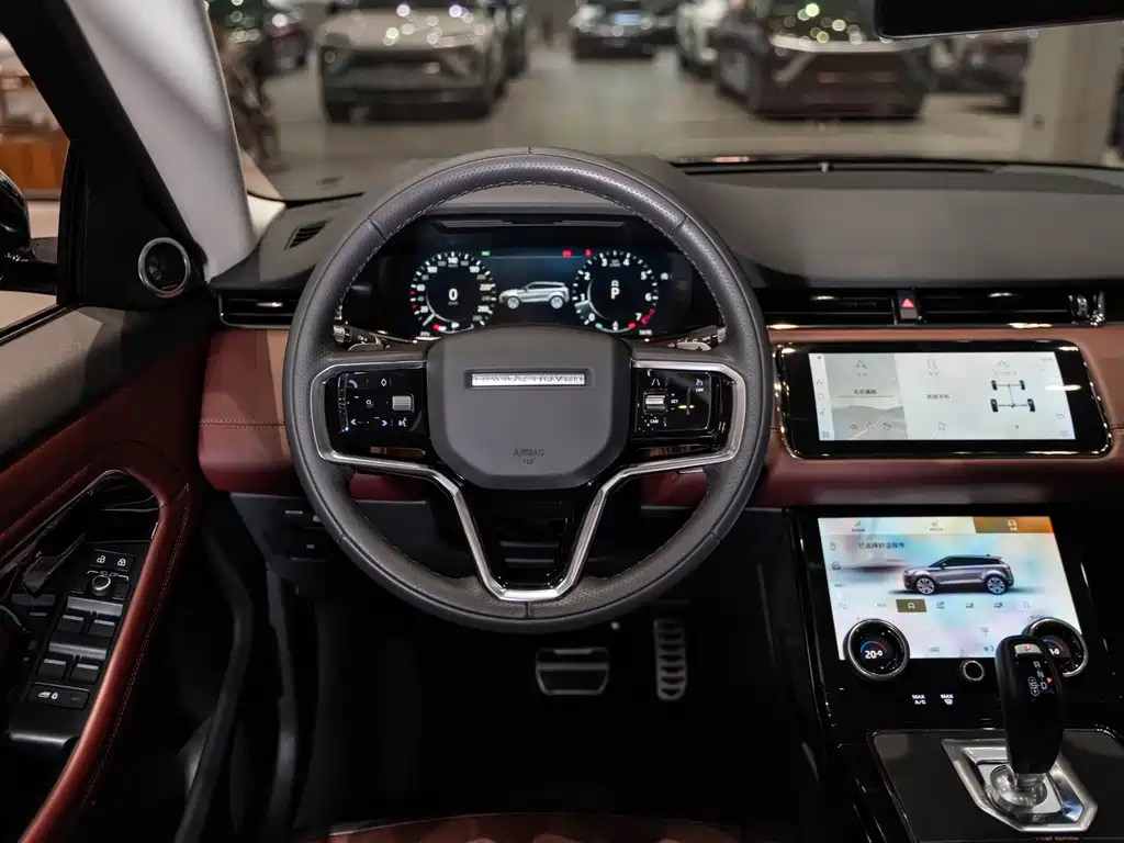 Land Rover Evoque 2022 — фото 12