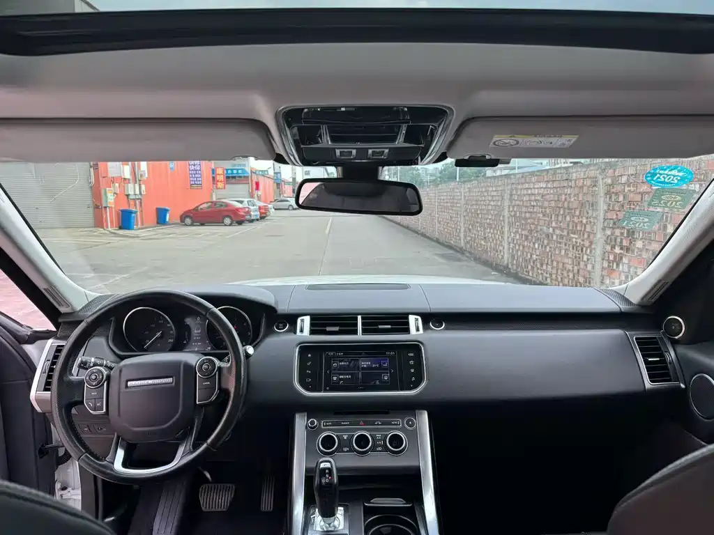 Land Rover Range Rover Sport 2017 — фото 8