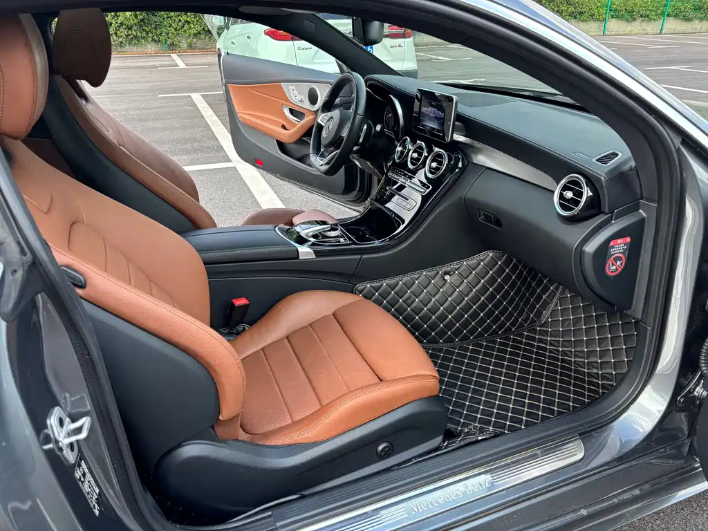 Mercedes-Benz C-Class 2017 — фото 15