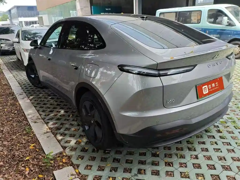 ONVO L60 2025