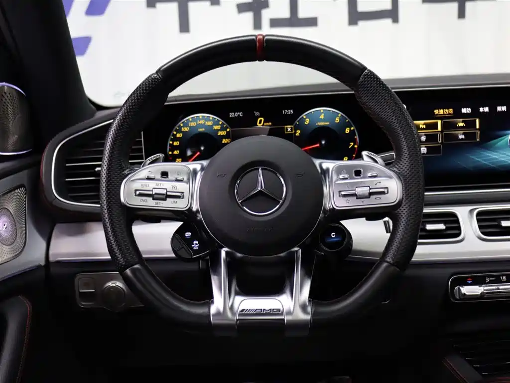 Mercedes-Benz GLE AMG 2023 — фото 11