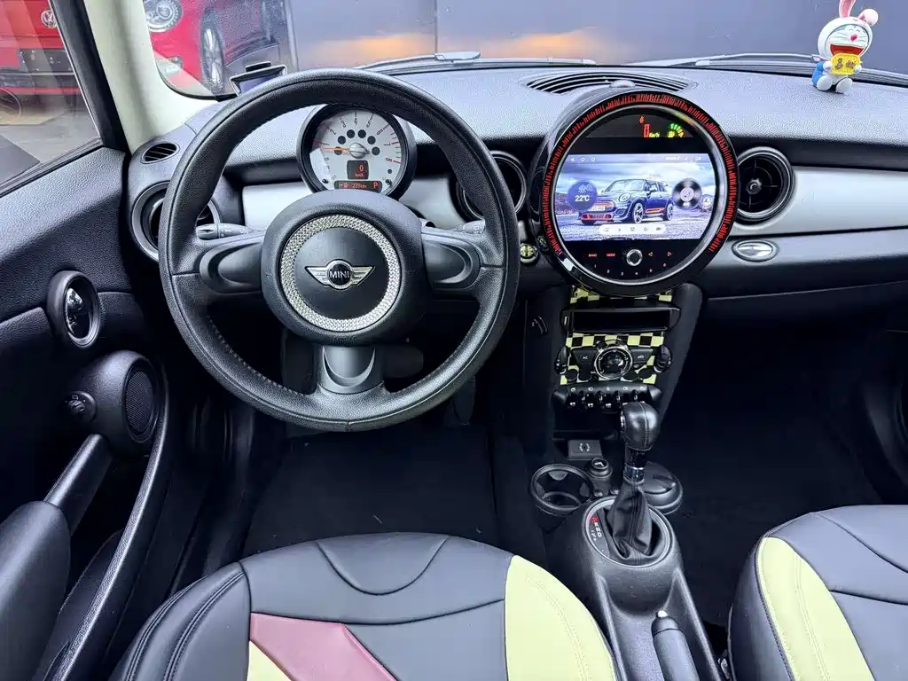 MINI Clubman 2014 — фото 16