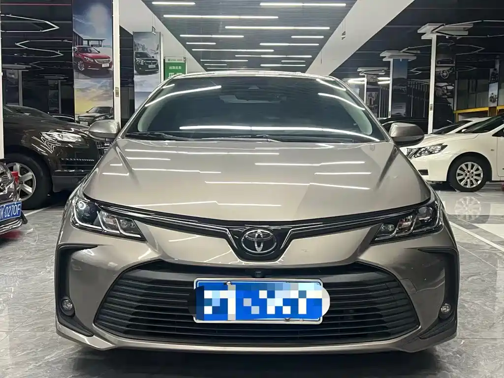 Toyota Corolla 2021 — фото 2