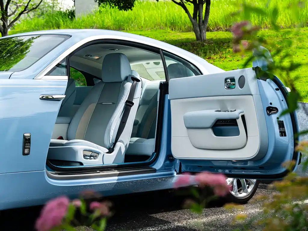 Rolls-Royce Wraith 2021 — фото 13