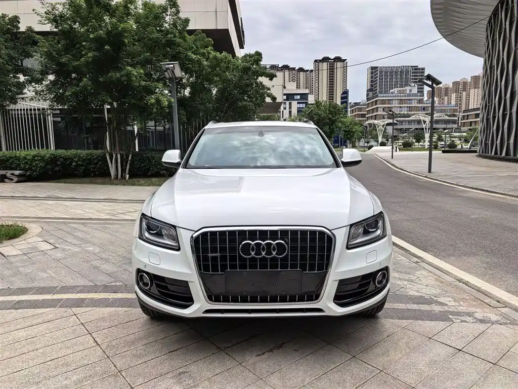 Audi Q5 2015 — фото 9