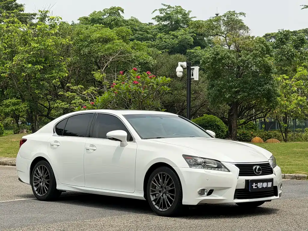 Lexus GS 2013 — фото 14