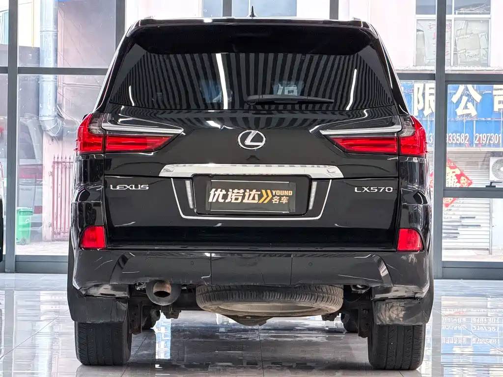 Lexus LX 2019 — фото 4
