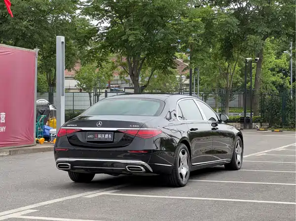 Mercedes-Benz Maybach S-Class 2023