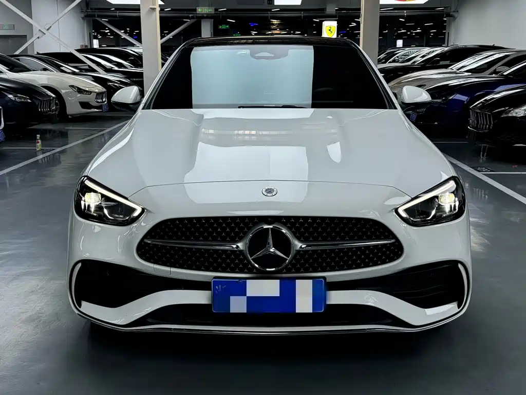 Mercedes-Benz C-Class 2025 — фото 2