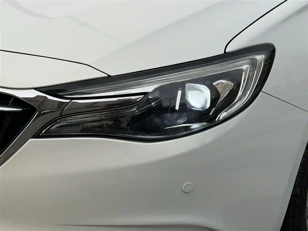 Buick Excelle 2019 — фото 18