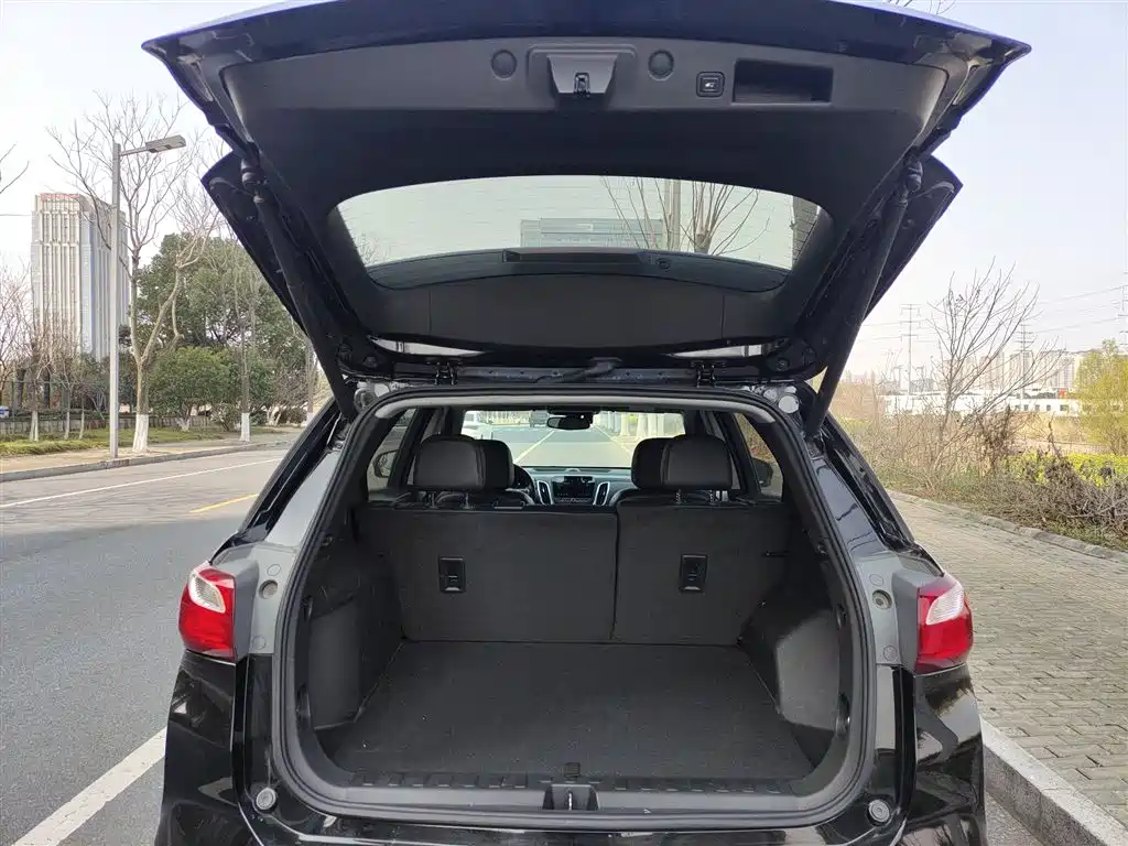 Chevrolet Equinox 2020 — фото 19
