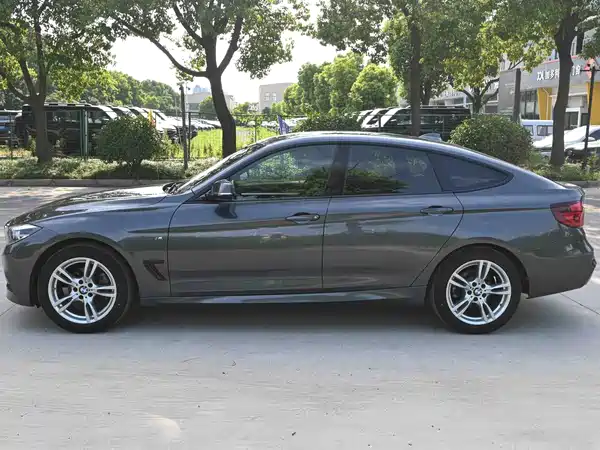 BMW 3 Series GT 2020