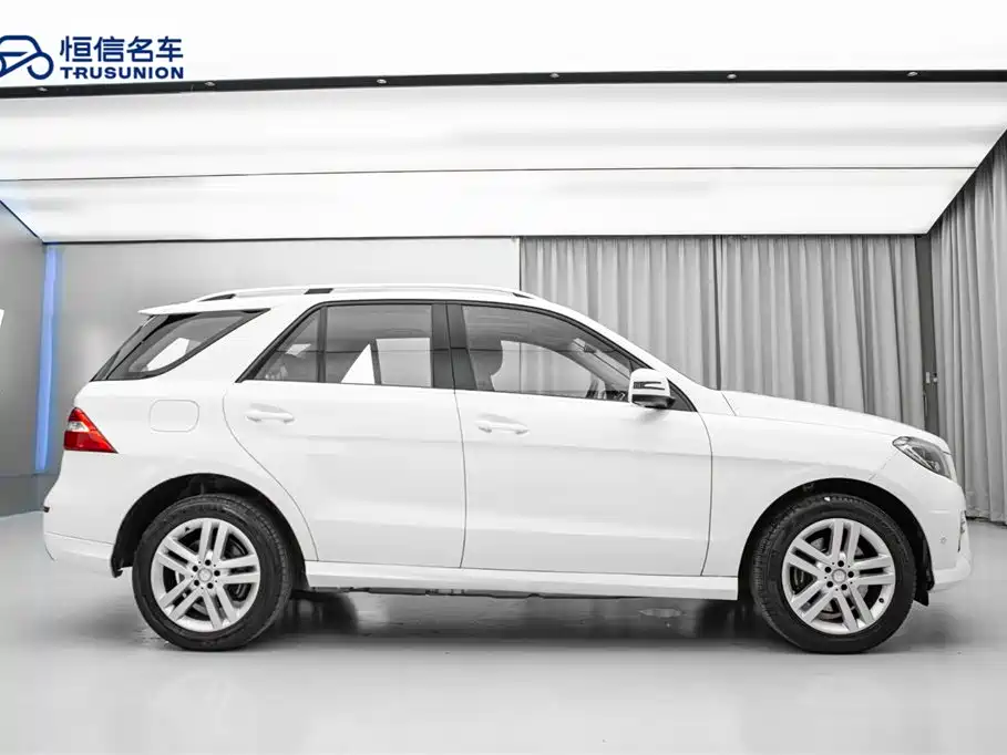 Mercedes-Benz M-Class 2015 — фото 4