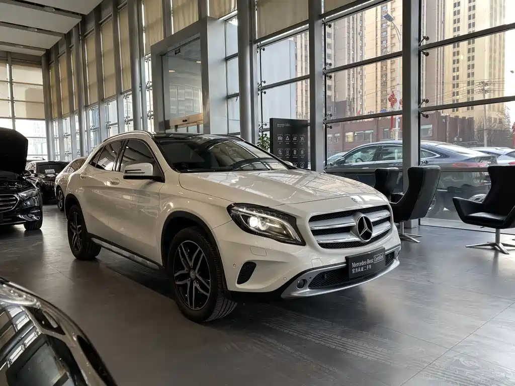 Mercedes-Benz GLA 2016 — фото 3