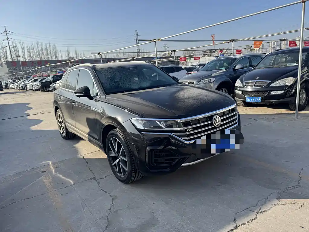 Volkswagen Touareg 2019 — фото 3