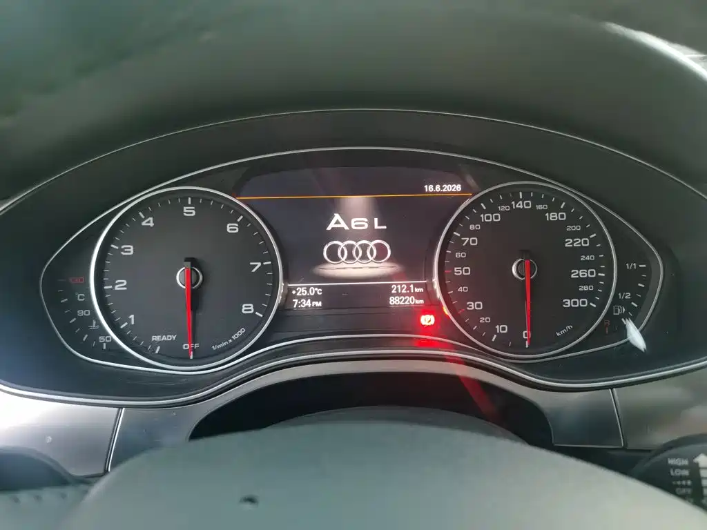 Audi A6L 2016 — фото 3