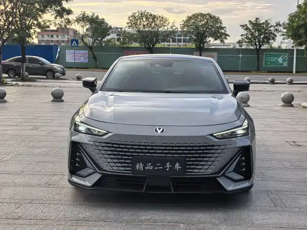 Changan UNI-V 2023