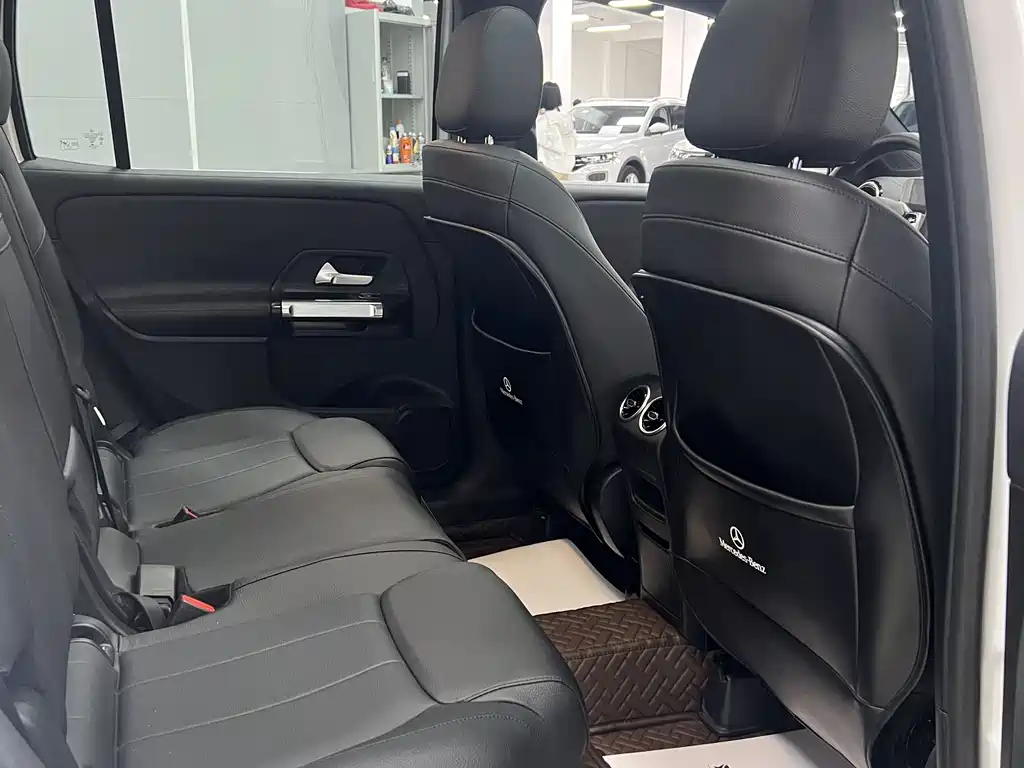 Mercedes-Benz GLB 2020 — фото 16