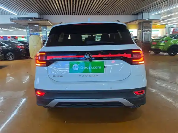 Volkswagen Tacqua 2021