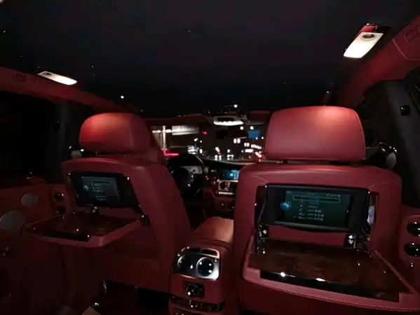 Rolls-Royce Ghost 2010