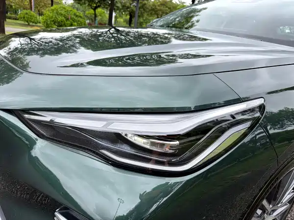 Geely Emgrand 2026