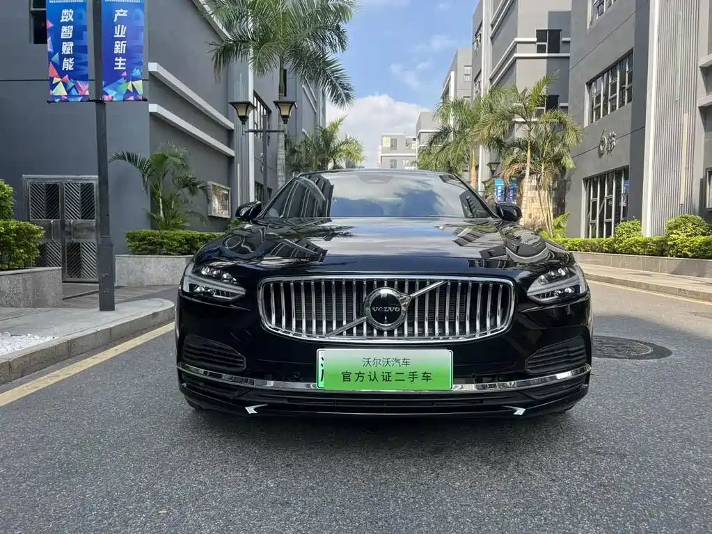 Volvo S90 PHEV 2024 — фото 2