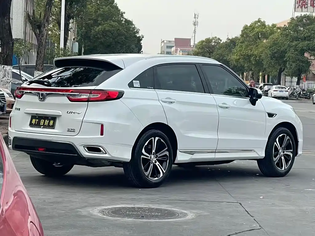 Honda UR-V 2018 — фото 7