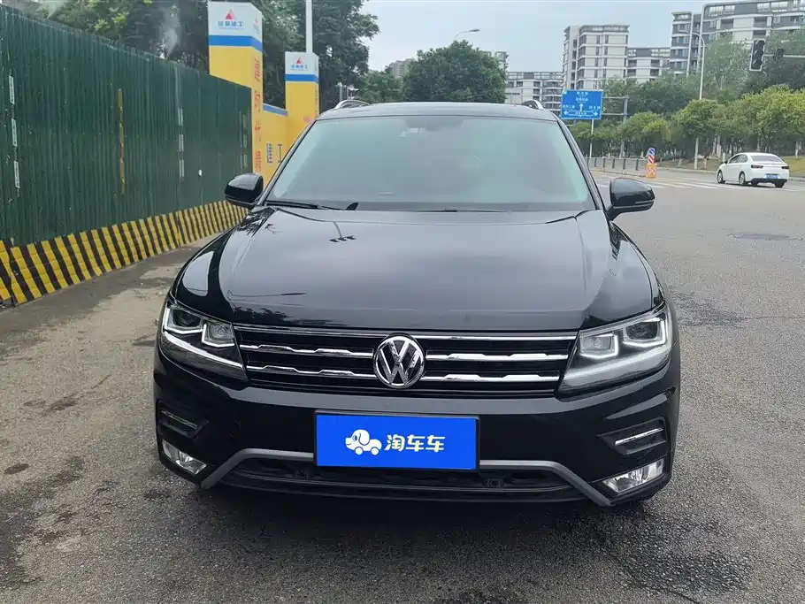 Volkswagen Tiguan L 2019 — фото 2