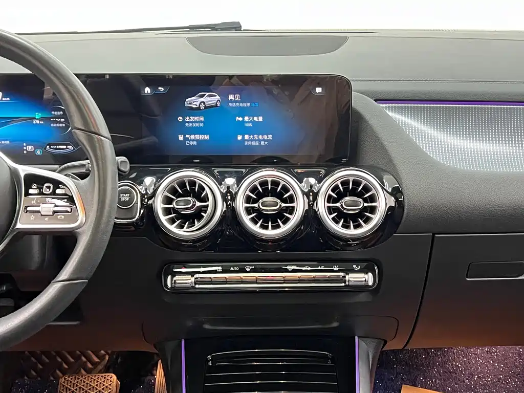 Mercedes-Benz EQA 2023 — фото 22