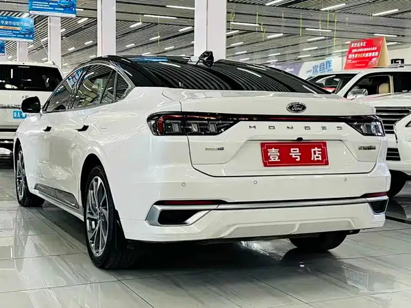 Ford Mondeo 2022