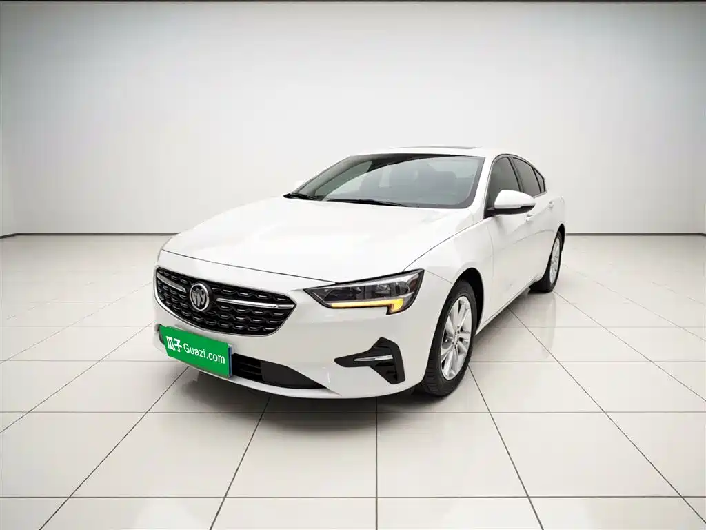Buick Regal 2022 — фото 1