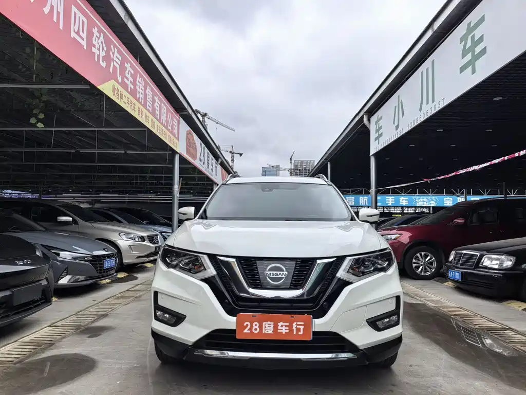 Nissan X-Trail 2017 — фото 2