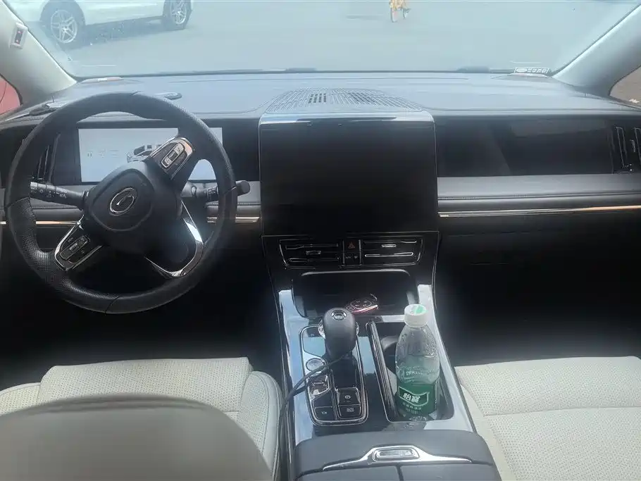 GAC Motor Trumpchi E9 2023 — фото 12