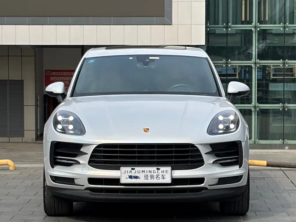 Porsche Macan 2020 — фото 2