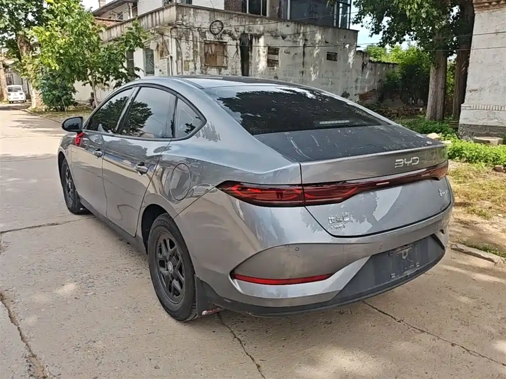 BYD Qin PLUS 2025 — фото 5